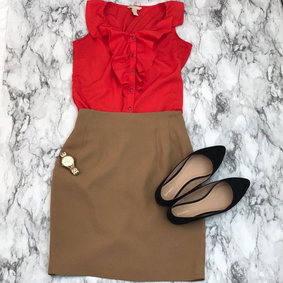 Cache Dresses & Skirts - Cache pencil skirt-camel